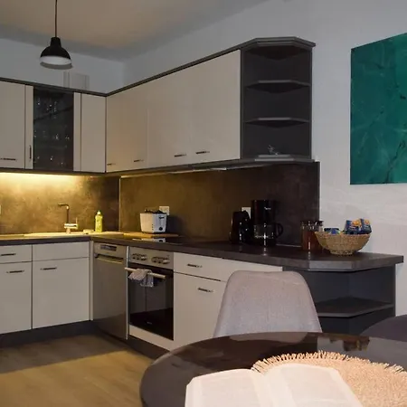 Md-5 Stadtfeld Beimsstrasse 81 - Domblick - Parkplatz - Balkon - 2einzelbetten - Schlafsofa Appartement