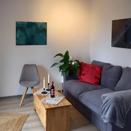 Magdeburg Stay Ms14 - Beimsstrasse 81 - Domblick - Parkplatz - Balkon - 2Einzelbetten - 1 Schlafsofa - 3 Personen