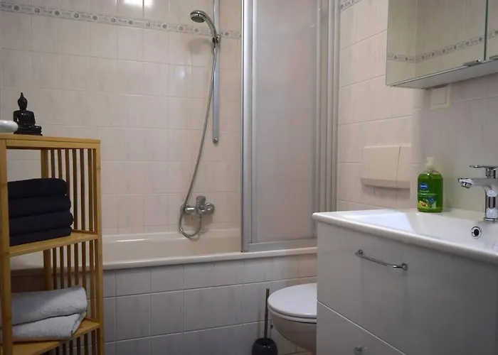 アパート Md-5 Stadtfeld Beimsstrasse 81 - Domblick - Parkplatz - Balkon - 2einzelbetten - Schlafsofa