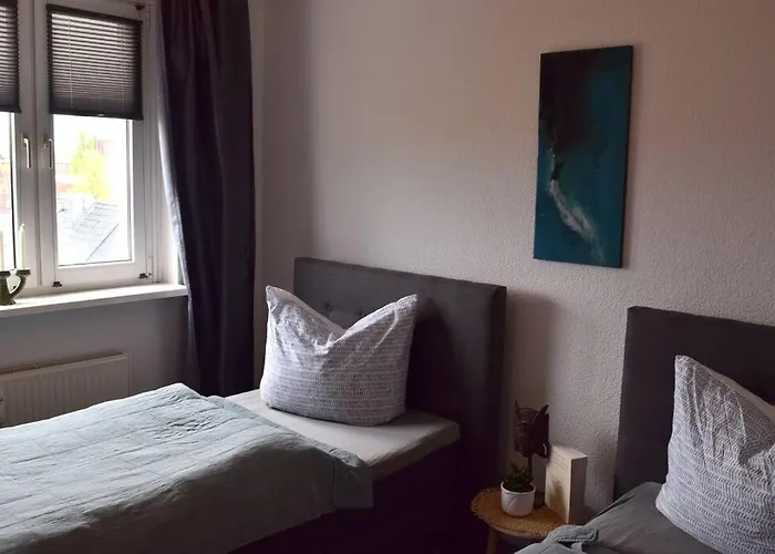 Md-5 Stadtfeld Beimsstrasse 81 - Domblick - Parkplatz - Balkon - 2einzelbetten - Schlafsofa アパート *